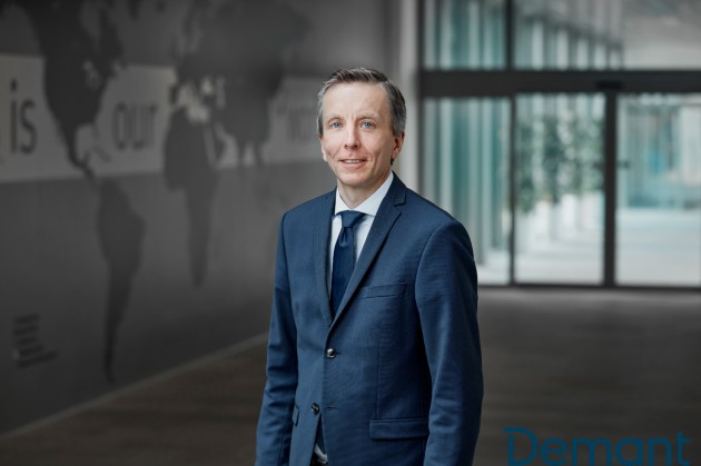 Demant : « Les excellents résultats semestriels dans le domaine des soins auditifs sont dus à l&rsquo;innovation », selon le PDG du groupe